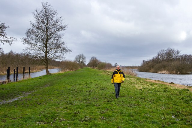 Dammerweg between the Ankeveen Lakes